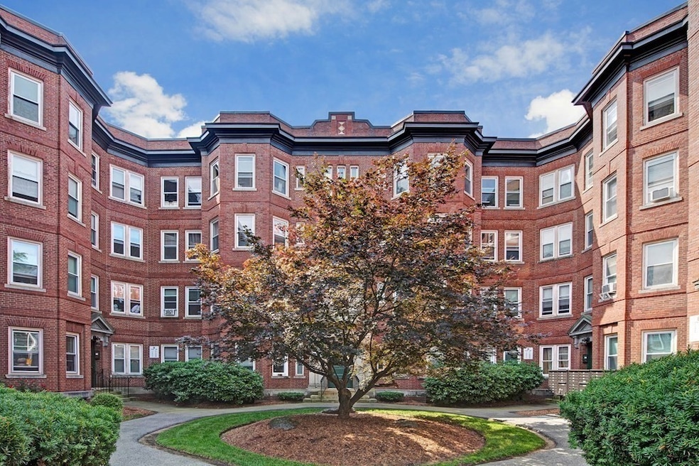 15 Lynde St unit 34, Salem, MA 01970 - photo 1