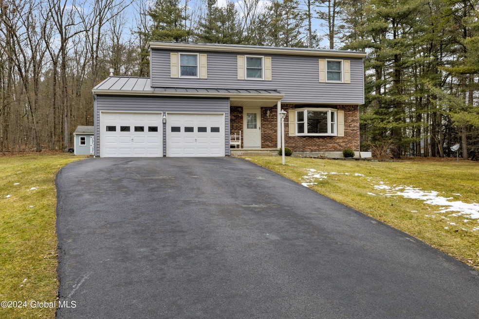 3 Poe Ct, Ballston Spa, NY 12020 - photo 1