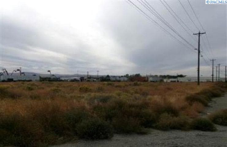 NAA- E Spokane St, Pasco, WA 99301 - photo 1