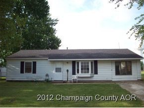 903 Beecher Dr, Tuscola, IL 61953 - photo 1