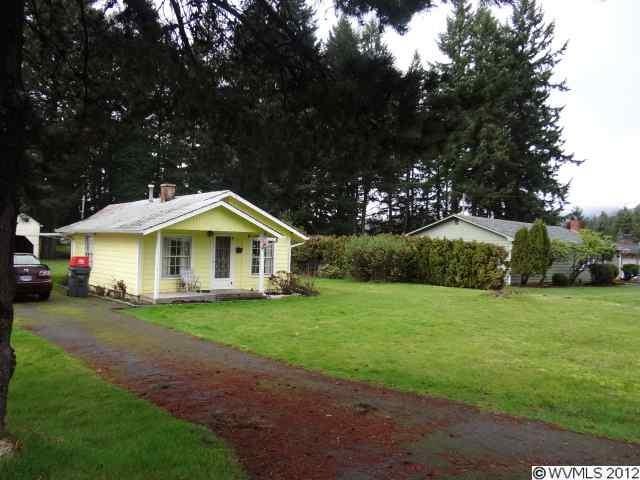 1145 5th St, Lyons, OR 97358 - photo 1