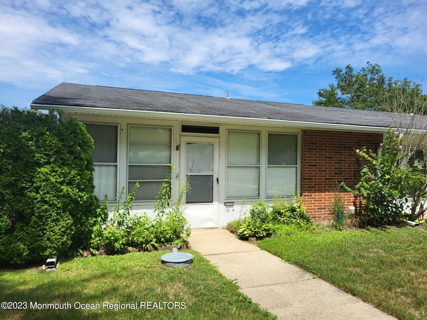 101C Edinburgh Ln unit A, Lakewood, NJ 08701 - photo 1