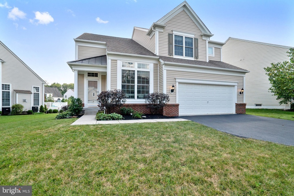 409 Darrah Dr, Fountainville, PA 18923 - photo 1