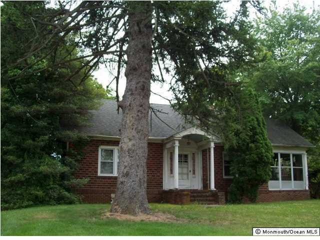 235 Gordons Corner Rd, Marlboro, NJ 07746 - photo 1