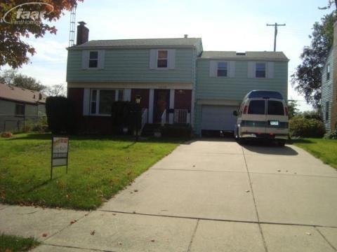 2608 E 2nd St, Flint, MI 48503 - photo 1