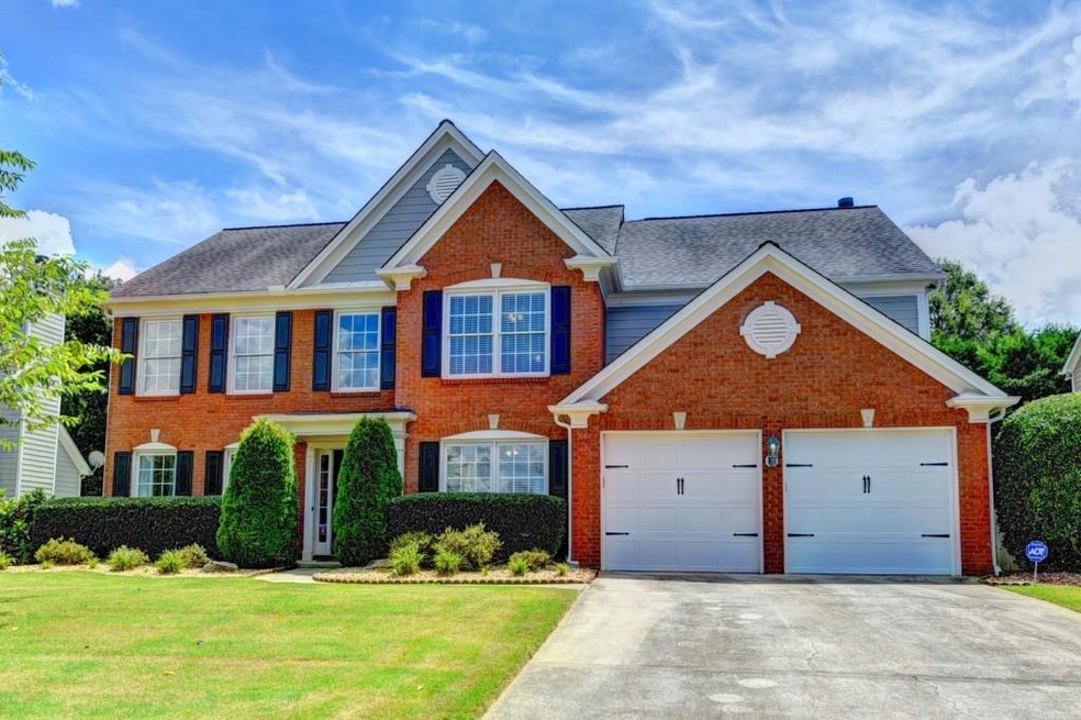 Welcome Home to popular  Plantation at Brookwood! 