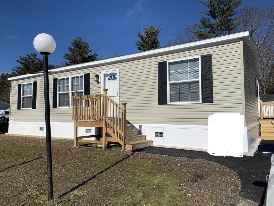 6 Downfield Ln, Rochester, NH 03867 - photo 1