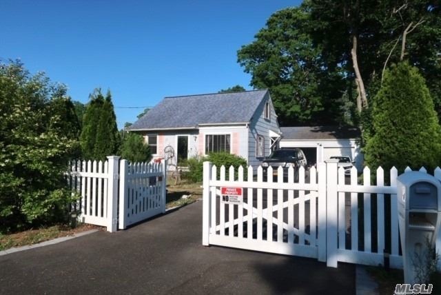 7 Bayview Ave, Bayport, NY 11705 - photo 1