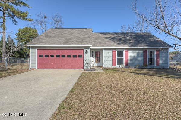 110 Old Post Ct, Jacksonville, NC 28546 - photo 1