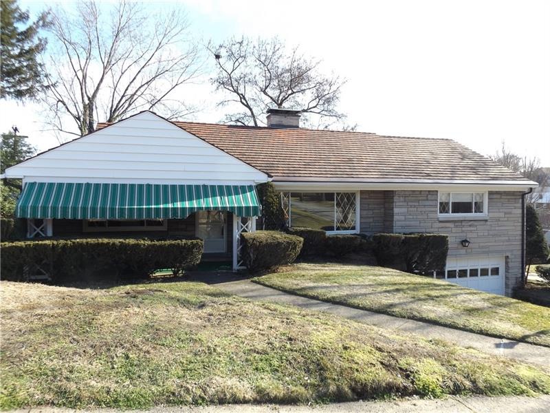 Well maintained ranch with 3 bedrooms, 2.5 baths l