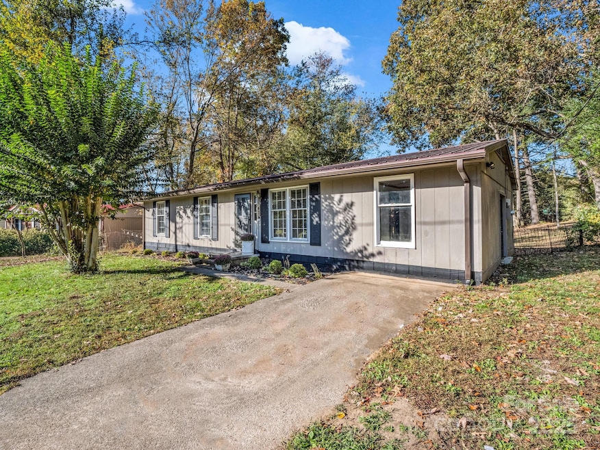 For Sale $298,000 • Co-Listing Agent