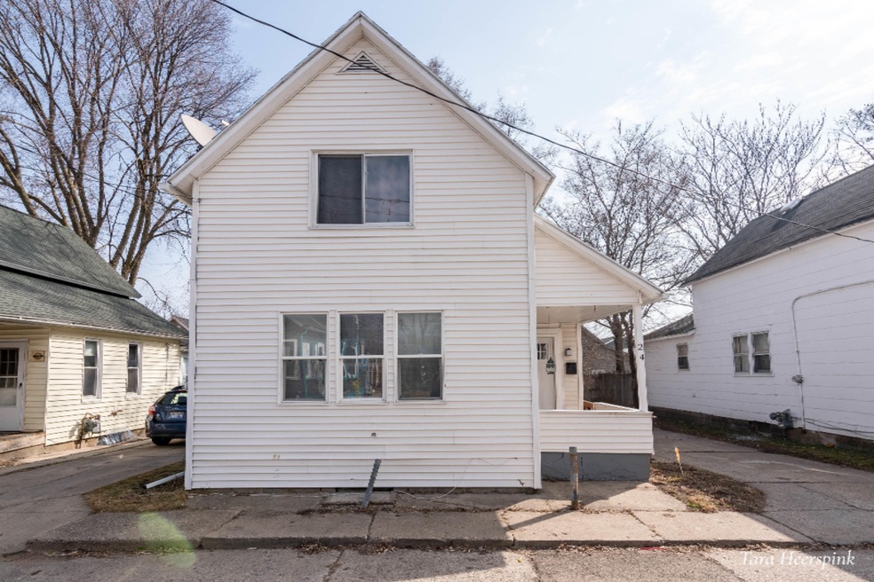 24 Caroline Place-2