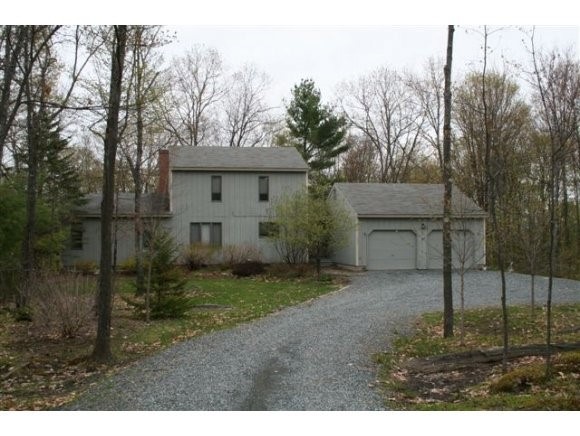 464 Redfield Proctor, Hartford, VT 05001 - photo 1