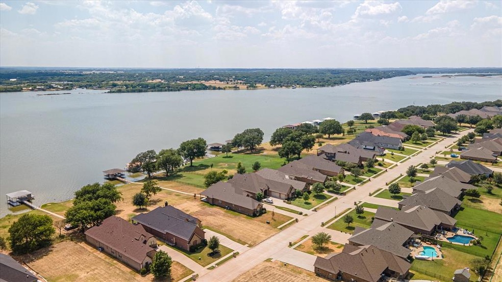 3616 Abes Landing Dr, Granbury, TX 76049 - photo 1
