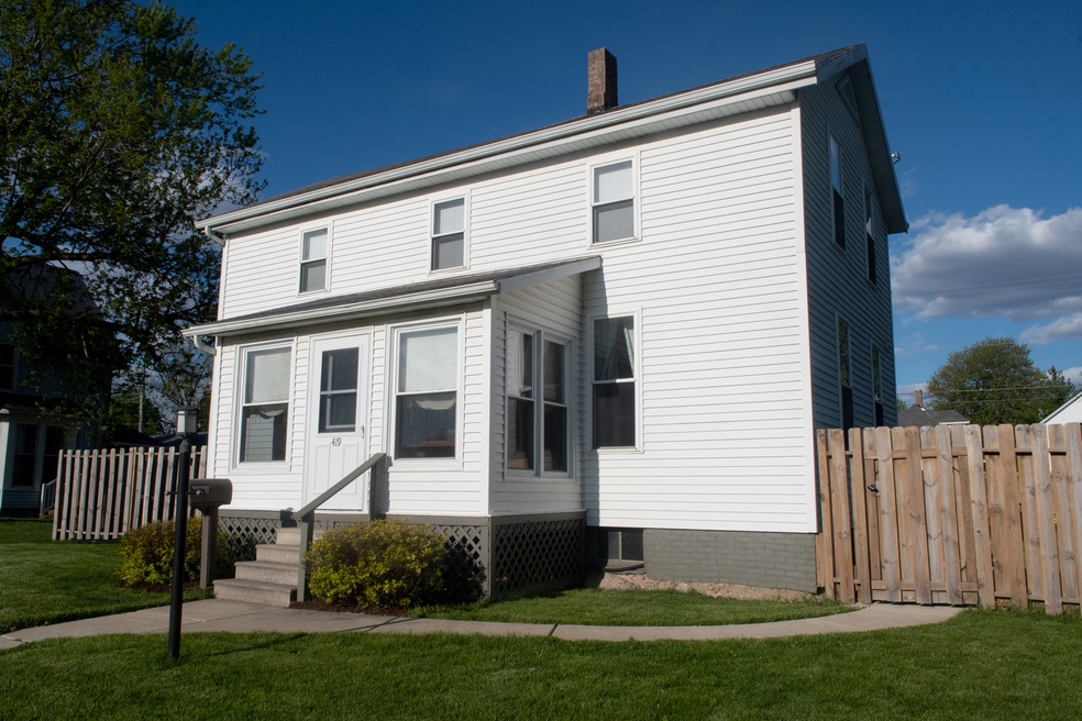 419 N 1st St, Princeton, IL 61356 - photo 1