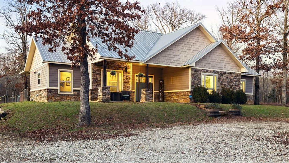 Sold $465,000