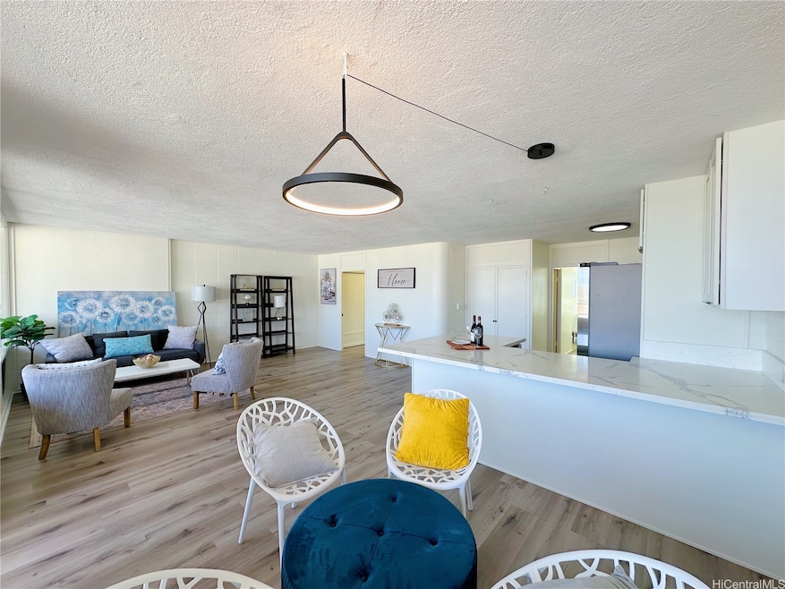 For Sale $475,000 • Co-Listing Agent