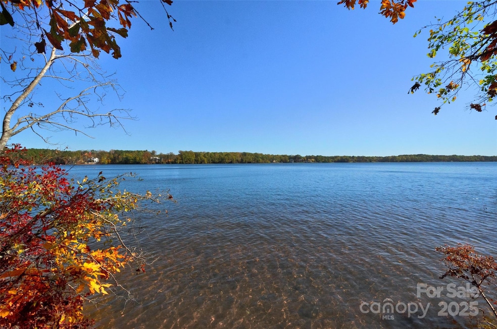 Under Contract $479,000