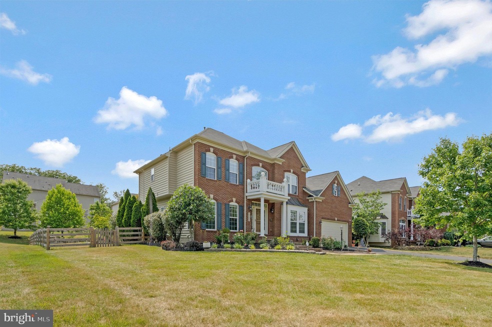 Sold $1,215,000 • Co-Listing Agent