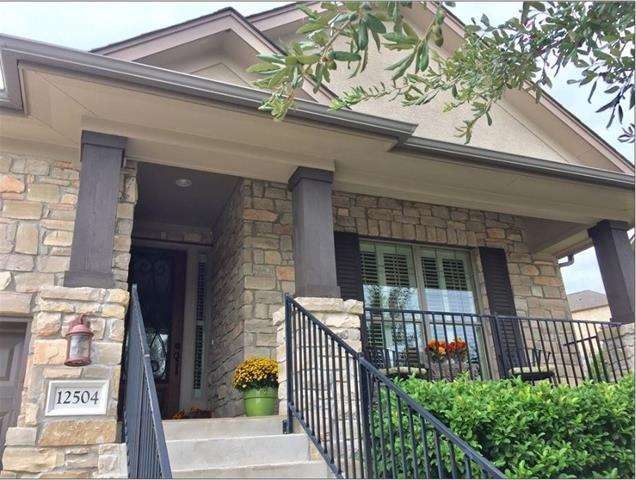 OPEN FLOOR PLAN PERFECT FOR ENTERTAINING WITH HARD