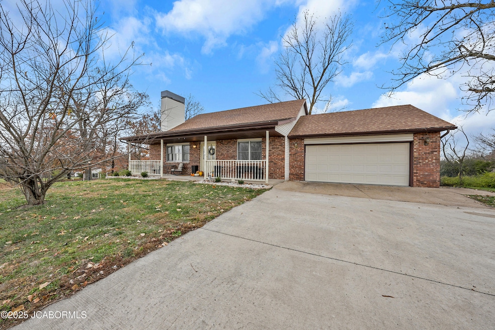 2838 Schott Rd, Jefferson City, MO 65101 - photo 1