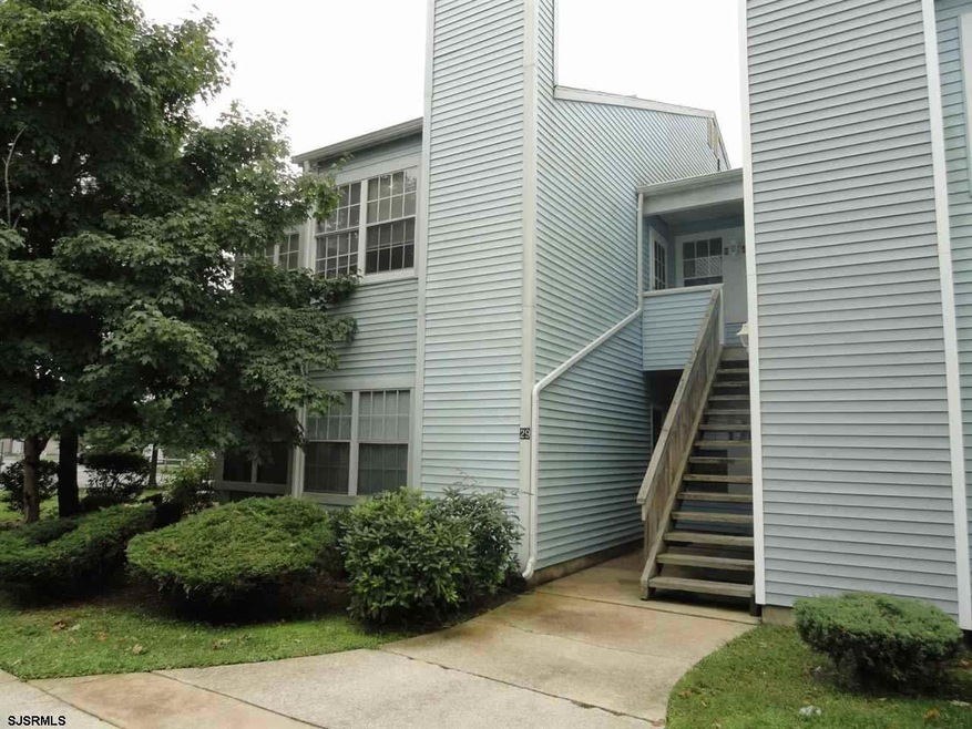 8 Driftwood Ct unit 3, Galloway, NJ 08205 - photo 1