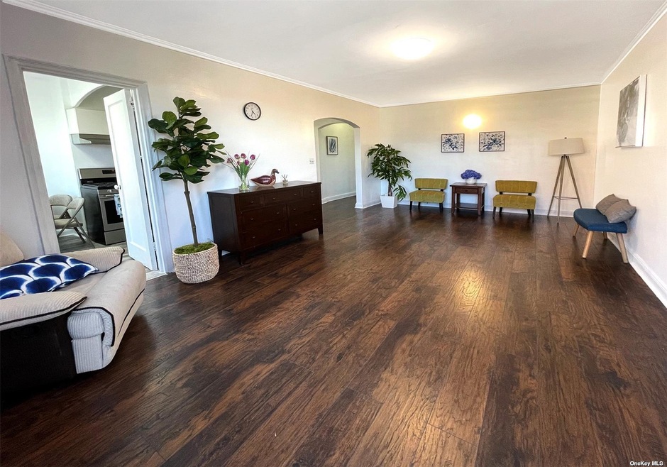 98-120 Queens Blvd unit 4B, Rego Park, NY 11374 - photo 1