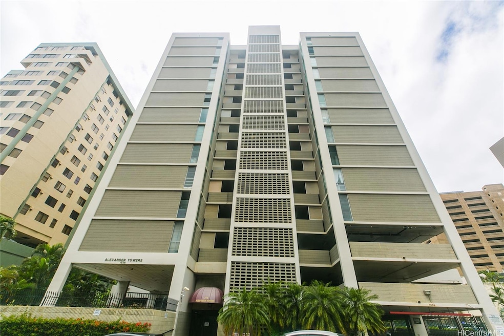 Sold $400,000 • Co-Listing Agent