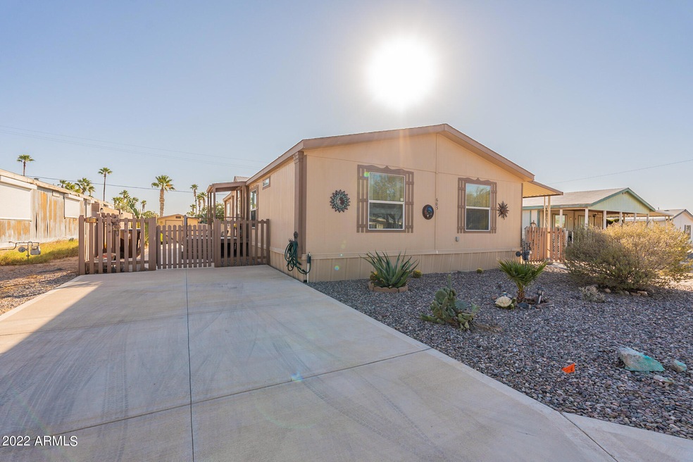 605 W Verde Lane