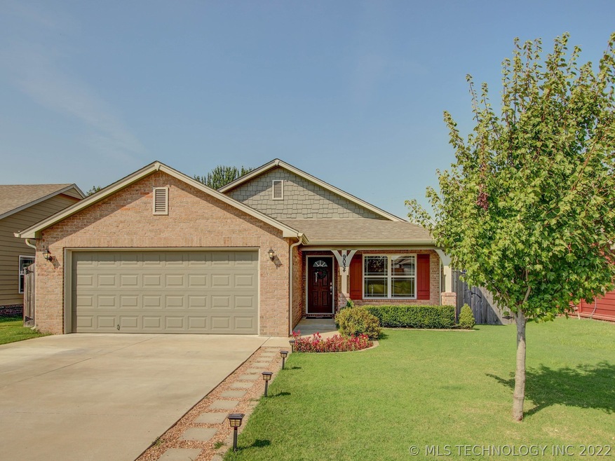 9034 S 253rd East Ave, Broken Arrow, OK 74014 - photo 1