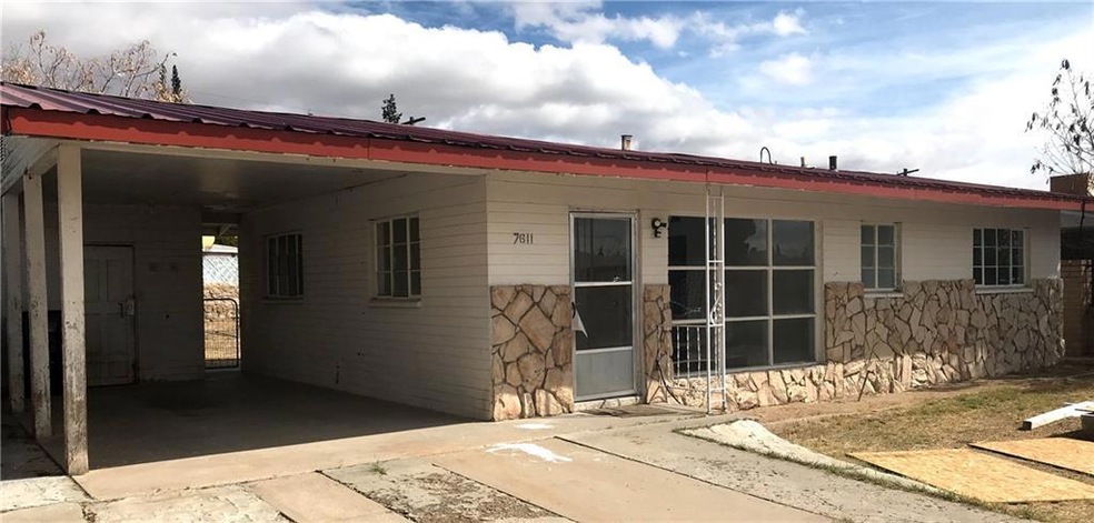 7611 Parral Dr, El Paso, TX 79915 - photo 1