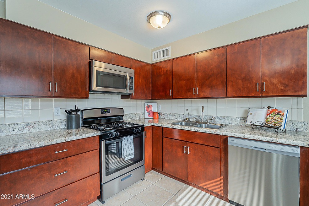 427 S 74th Place, Mesa, AZ 85208 - photo 1