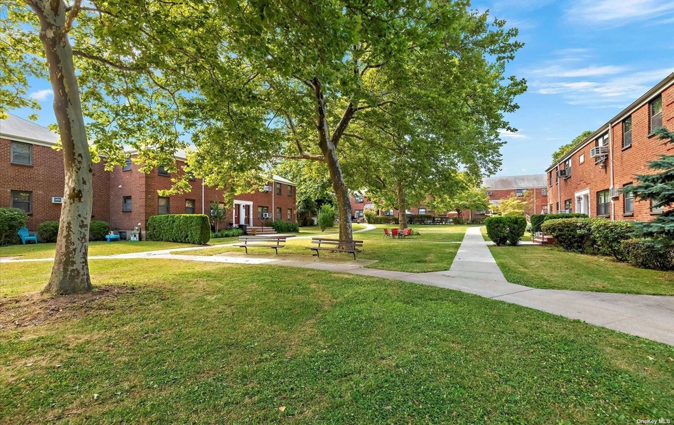 19930 19th Ave unit 1, Whitestone, NY 11357 - photo 1