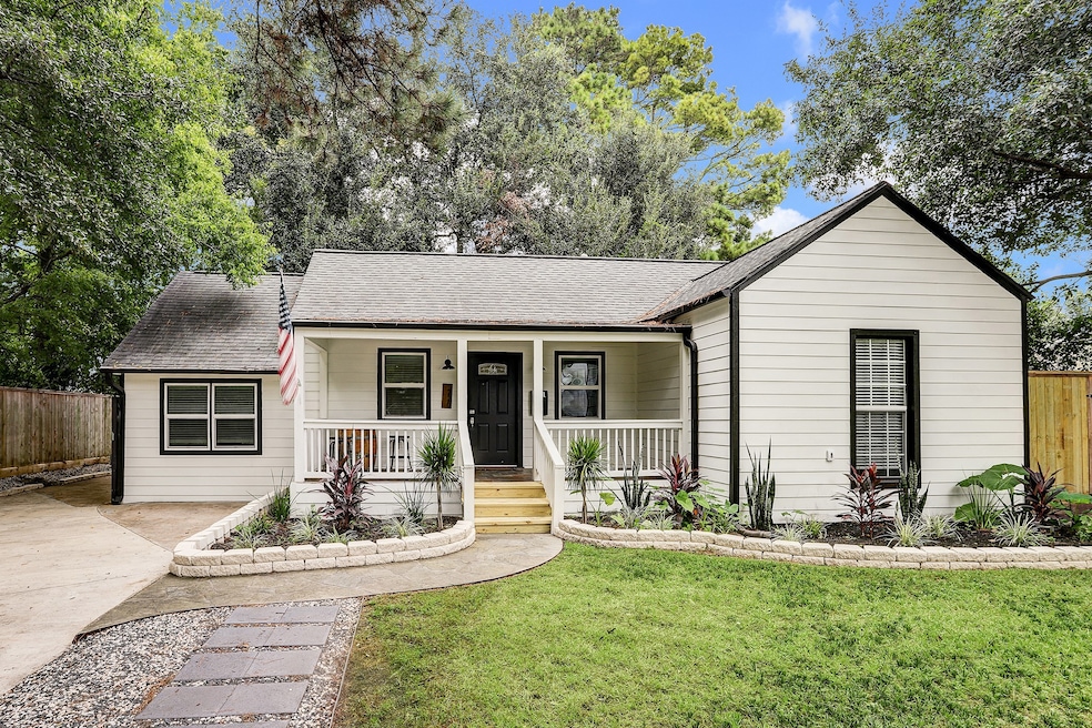 220 W 34th St, Houston, TX 77018 - photo 1