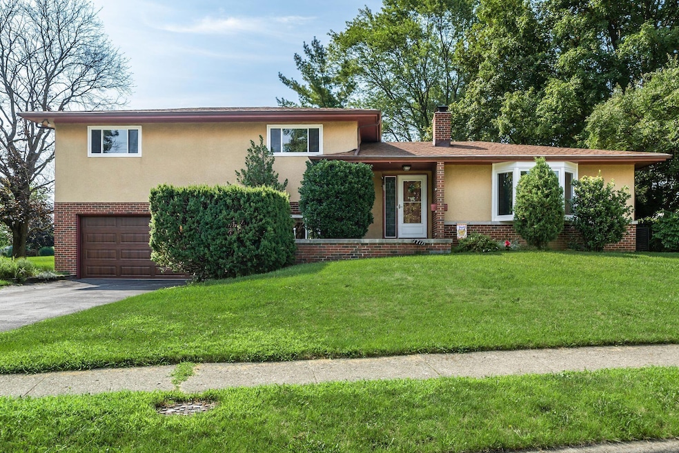 003_5766_W Riverhill Rd-115-2