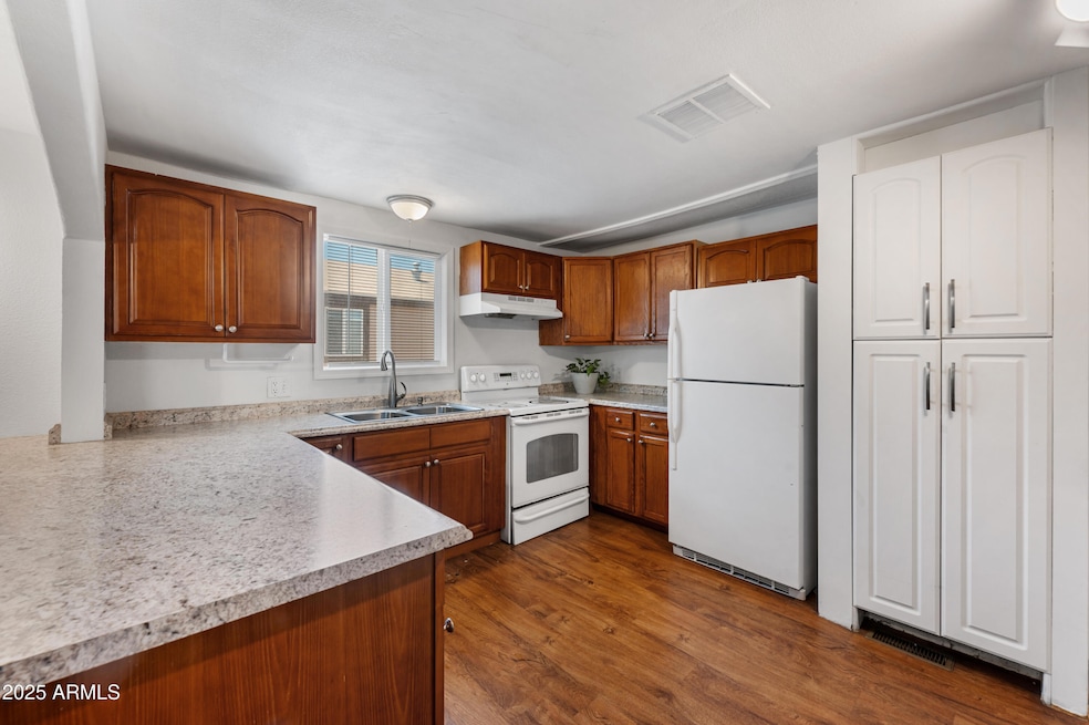 9431 E Coralbell Ave unit 192, Mesa, AZ 85208 - photo 1