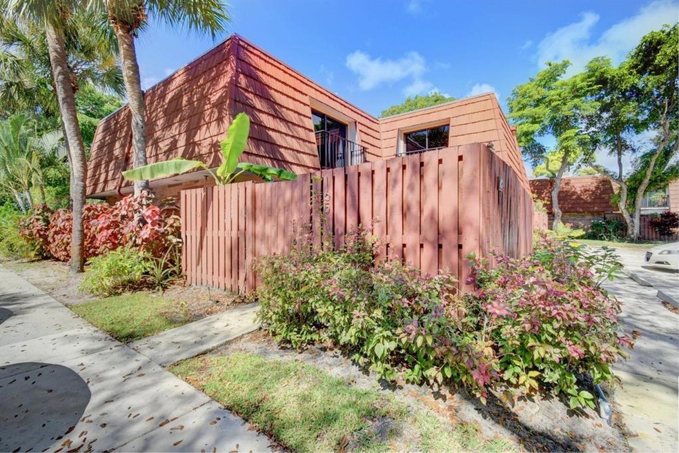 1450 Masters Cir 165