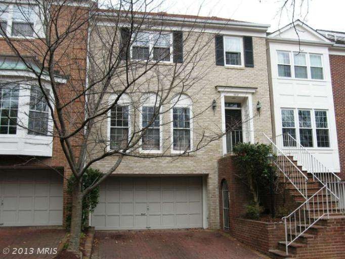 8312 Rising Ridge Way, Bethesda, MD 20817 - photo 1