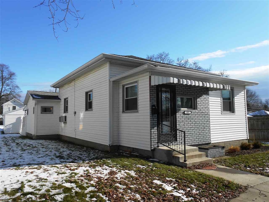 117 S Johnson St, Garrett, IN 46738 - photo 1