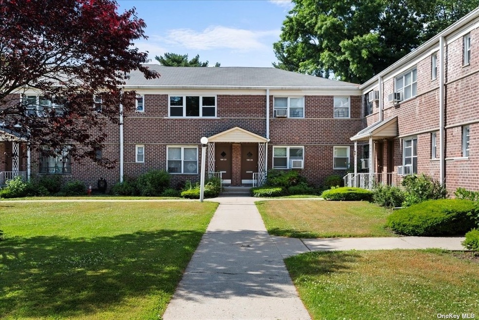 198-23 Dunton Ave unit B, Hollis, NY 11423 - photo 1