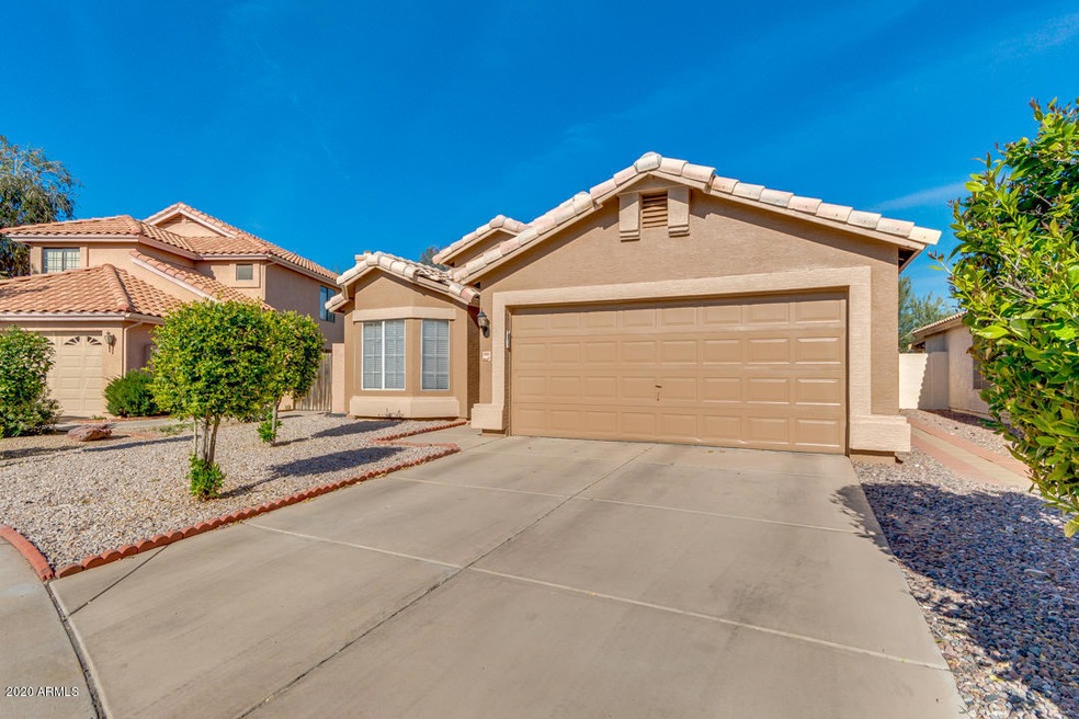 848 N Cholla ST