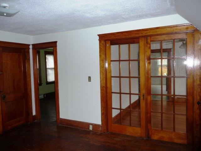 62 Walnut St unit 3rdFl, Seymour, CT 06483 - photo 1