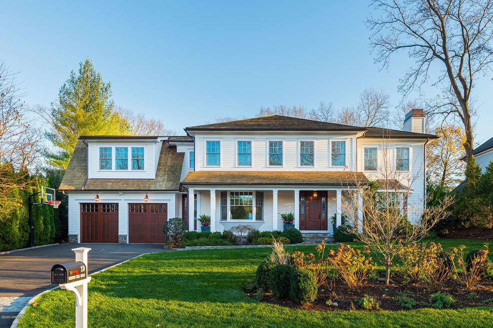 19 Weston Hill Rd, Riverside, CT 06878 - photo 1