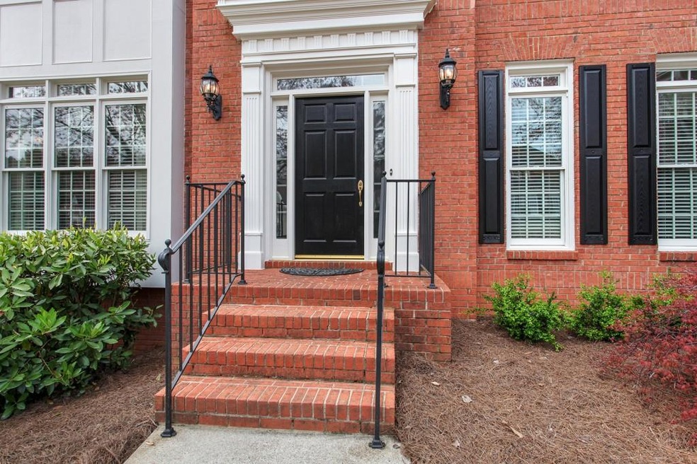 2280 Hamptons Crossing, Alpharetta, GA 30005 - photo 1