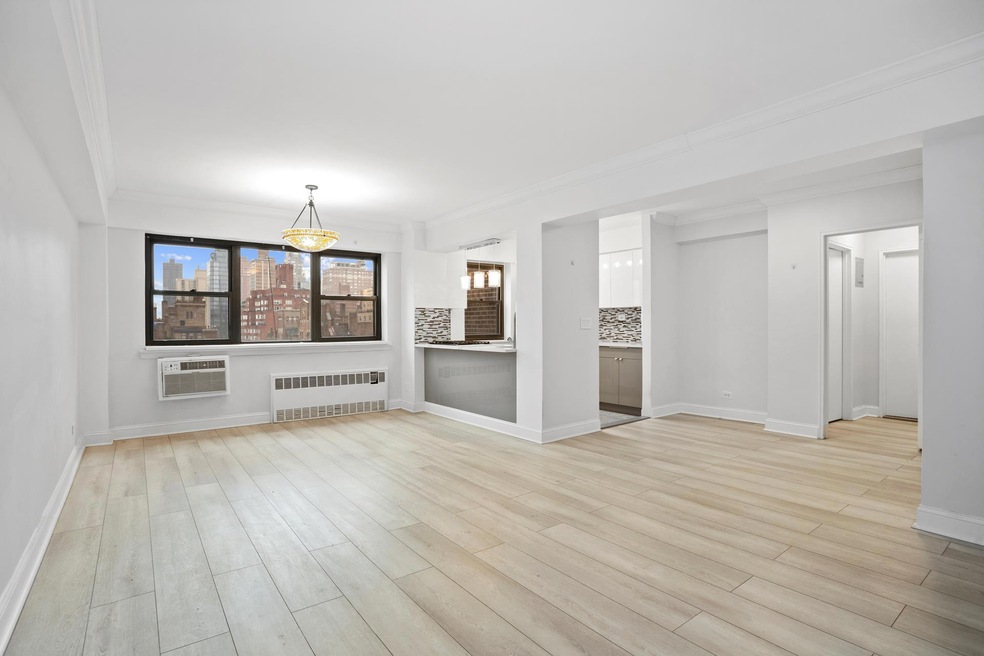 181 E 73rd St unit 16 B, New York, NY 10021 - photo 1