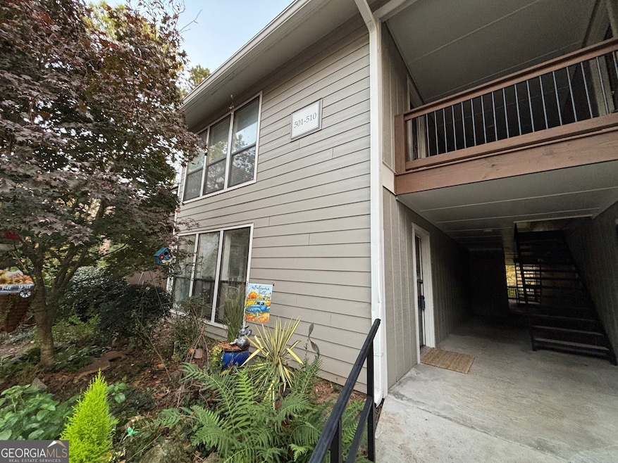 501 Park Ridge Cir, Marietta, GA 30068 - photo 1