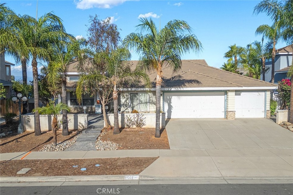 Pending $795,000 • Co-Listing Agent