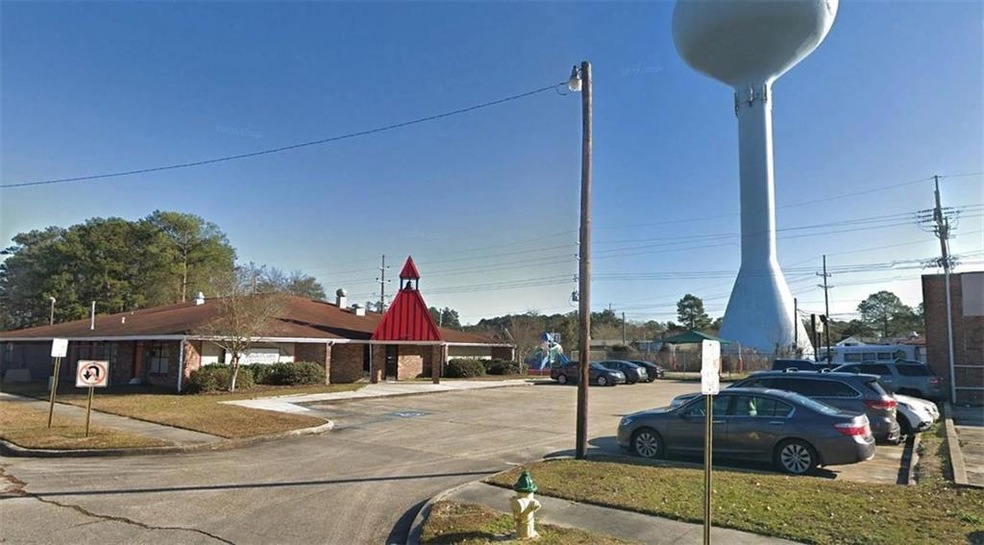 1040 Joe Buccaran Dr, Slidell, LA 70458 - photo 1