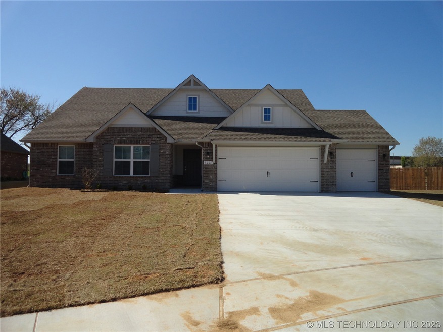 7005 E Oak Ridge St, Broken Arrow, OK 74014 - photo 1