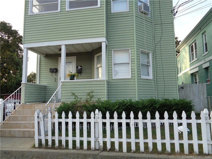 176 Alice St unit 1, Bridgeport, CT 06606 - photo 1